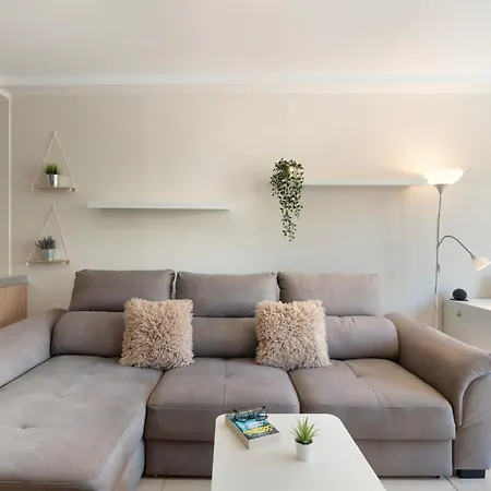 Cozy Seaside Mar Апартаменты